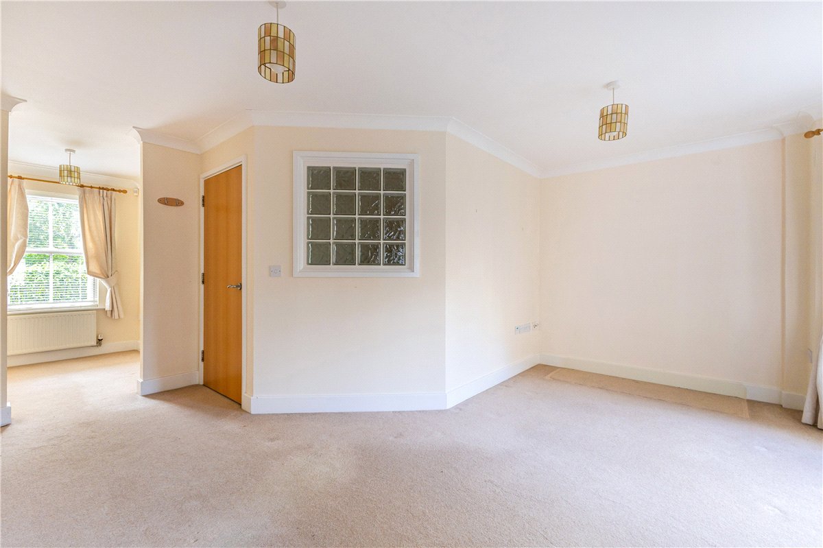 4 bedroom house, St. Matthews Gardens, Cambridge CB1 - Available