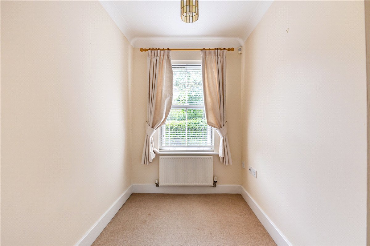 4 bedroom house, St. Matthews Gardens, Cambridge CB1 - Available