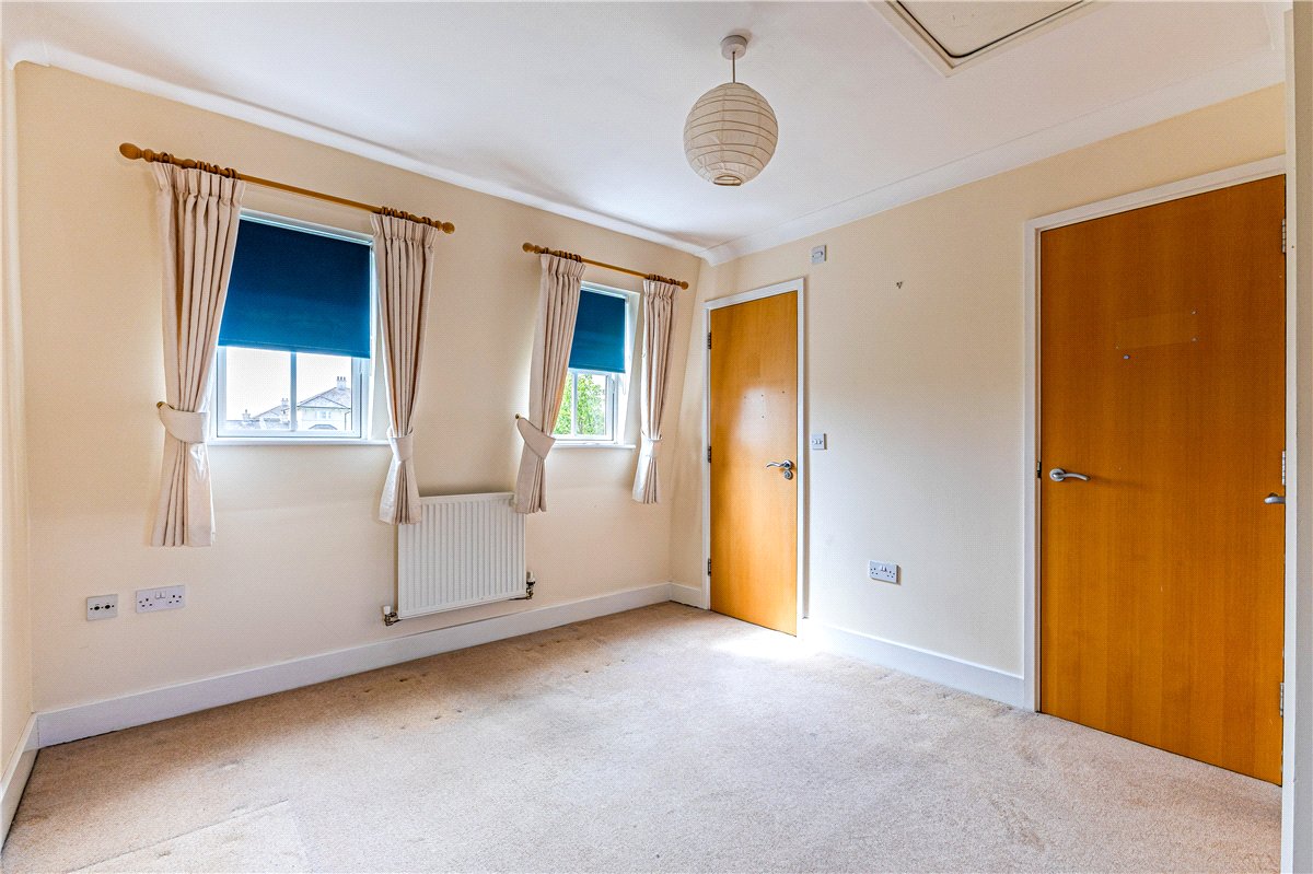 4 bedroom house, St. Matthews Gardens, Cambridge CB1 - Available