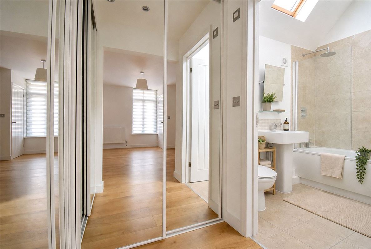 1 bedroom flat, Coleridge Road, Cambridge CB1 - Sold STC