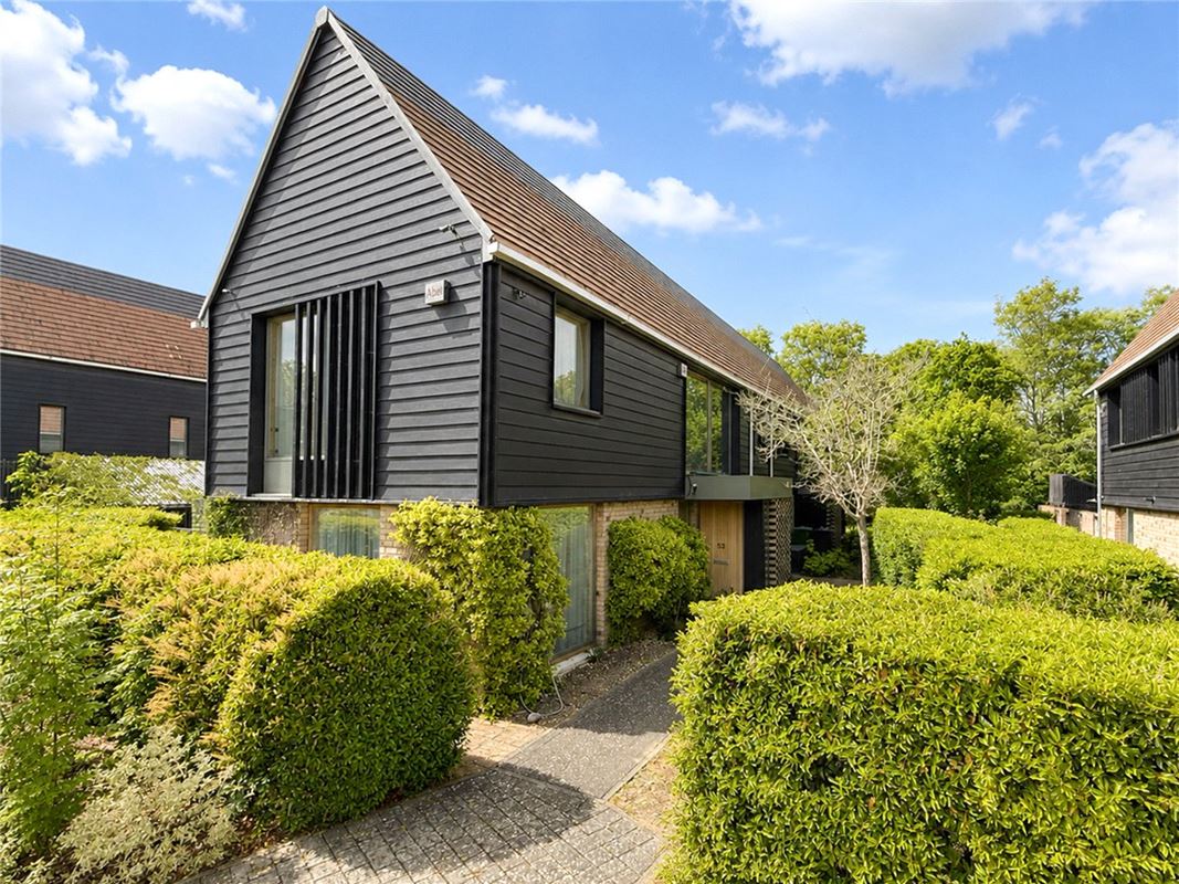 3 bedroom house, Royal Way, Trumpington CB2 - Available