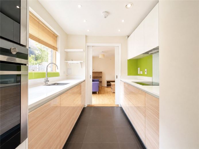 3 bedroom house, Royal Way, Trumpington CB2 - Available