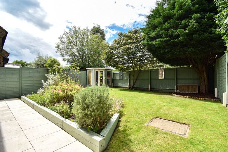 4 bedroom house, Dwyer Joyce Close, Histon CB24 - Sold