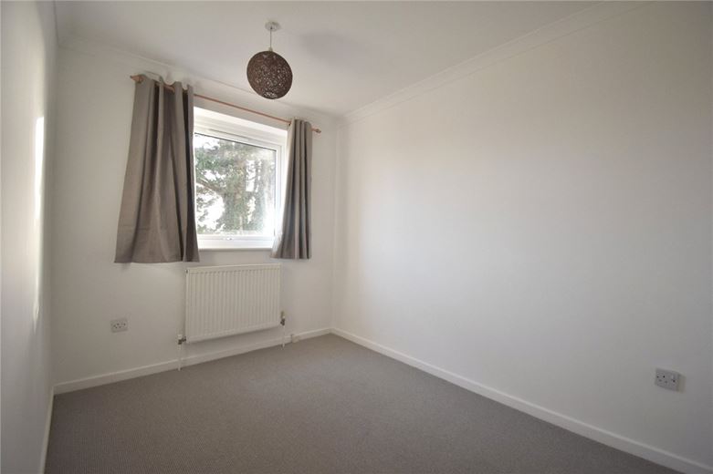 3 bedroom house, Moss Bank, Cambridge CB4 - Available