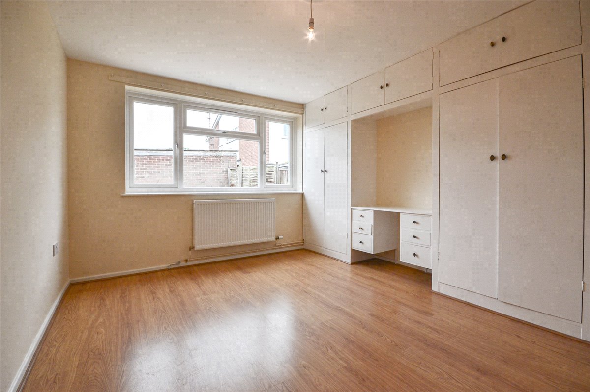 2 bedroom flat, Chatsworth Avenue, Cambridge CB4 - Let Agreed