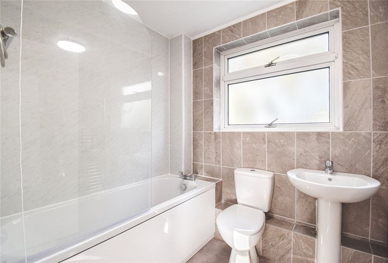 3 bedroom house, Belmore Close, Cambridge CB4 - Let Agreed