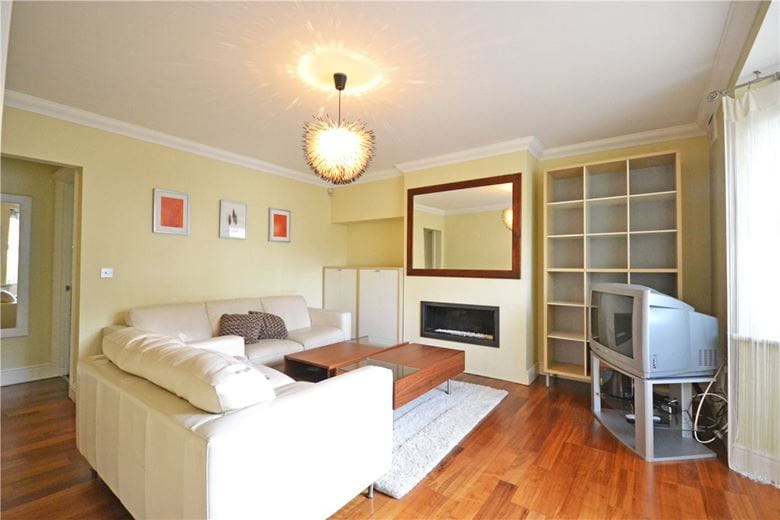 3 bedroom house, Laburnum Close, Cambridge CB4