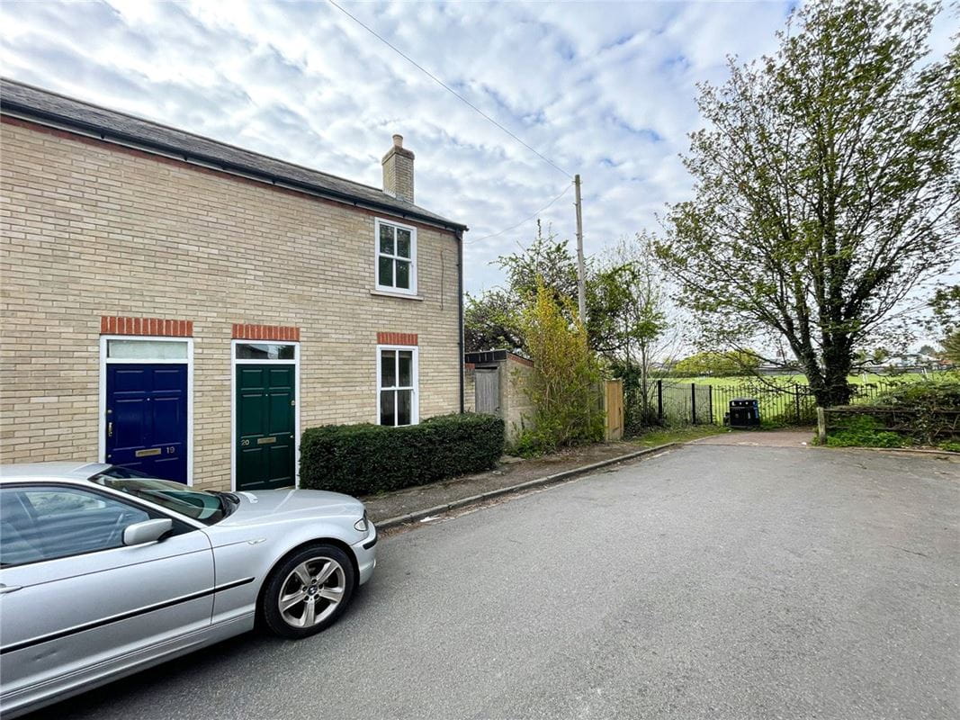 2 bedroom house, Montreal Square, Cambridge CB1 - Let Agreed