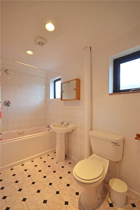 3 bedroom house, Wycliffe Road, Cambridge CB1