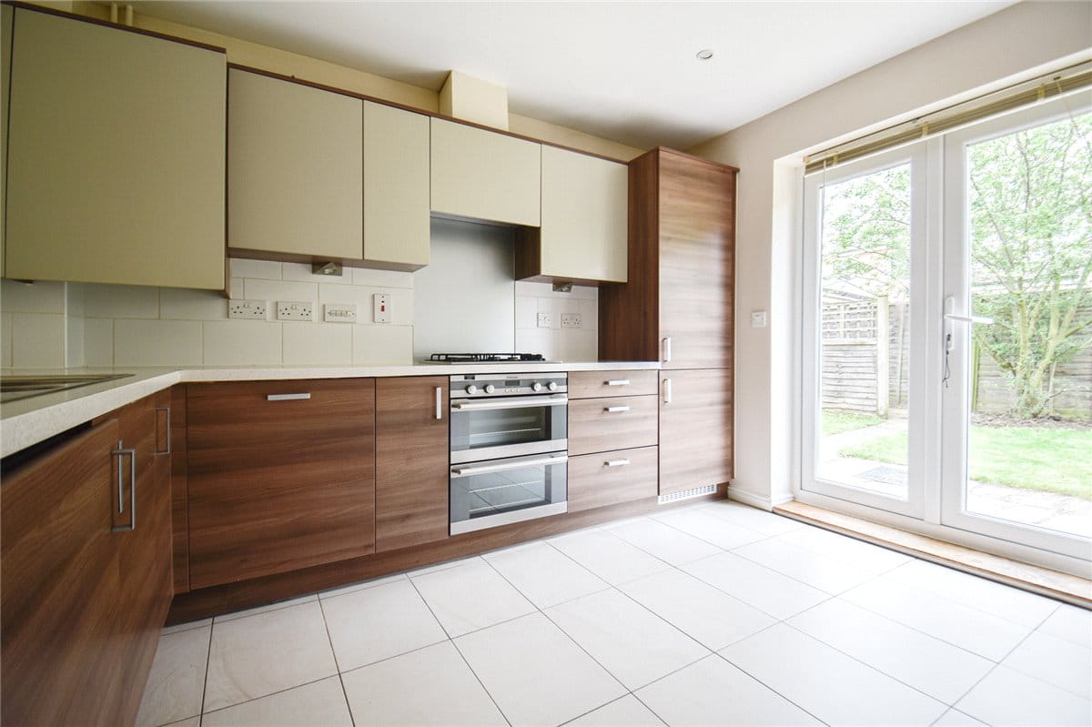 3 bedroom house, Foxglove Way, Cambridge CB4 - Available