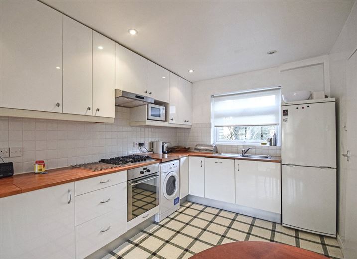 3 bedroom house, Westland Terrace, North Street CB4 - Let Agreed
