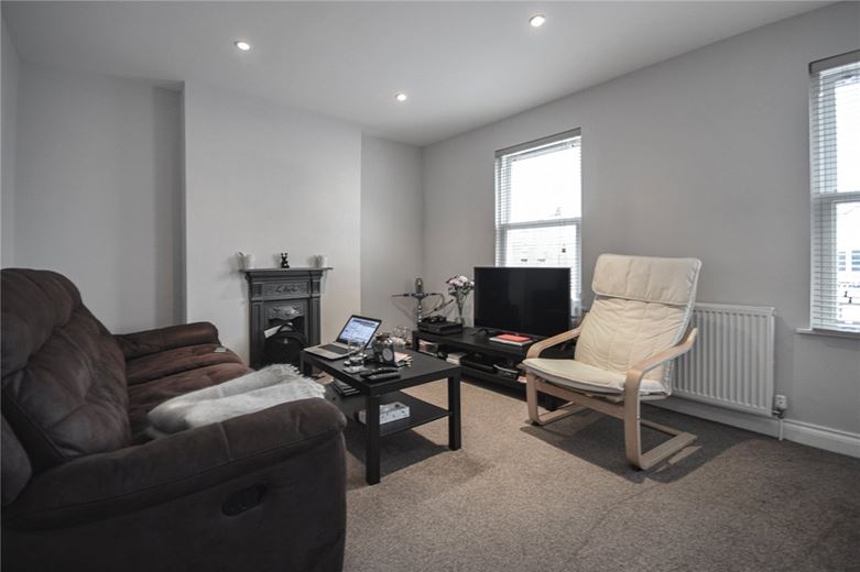 1 bedroom flat, High Street, Cherry Hinton CB1