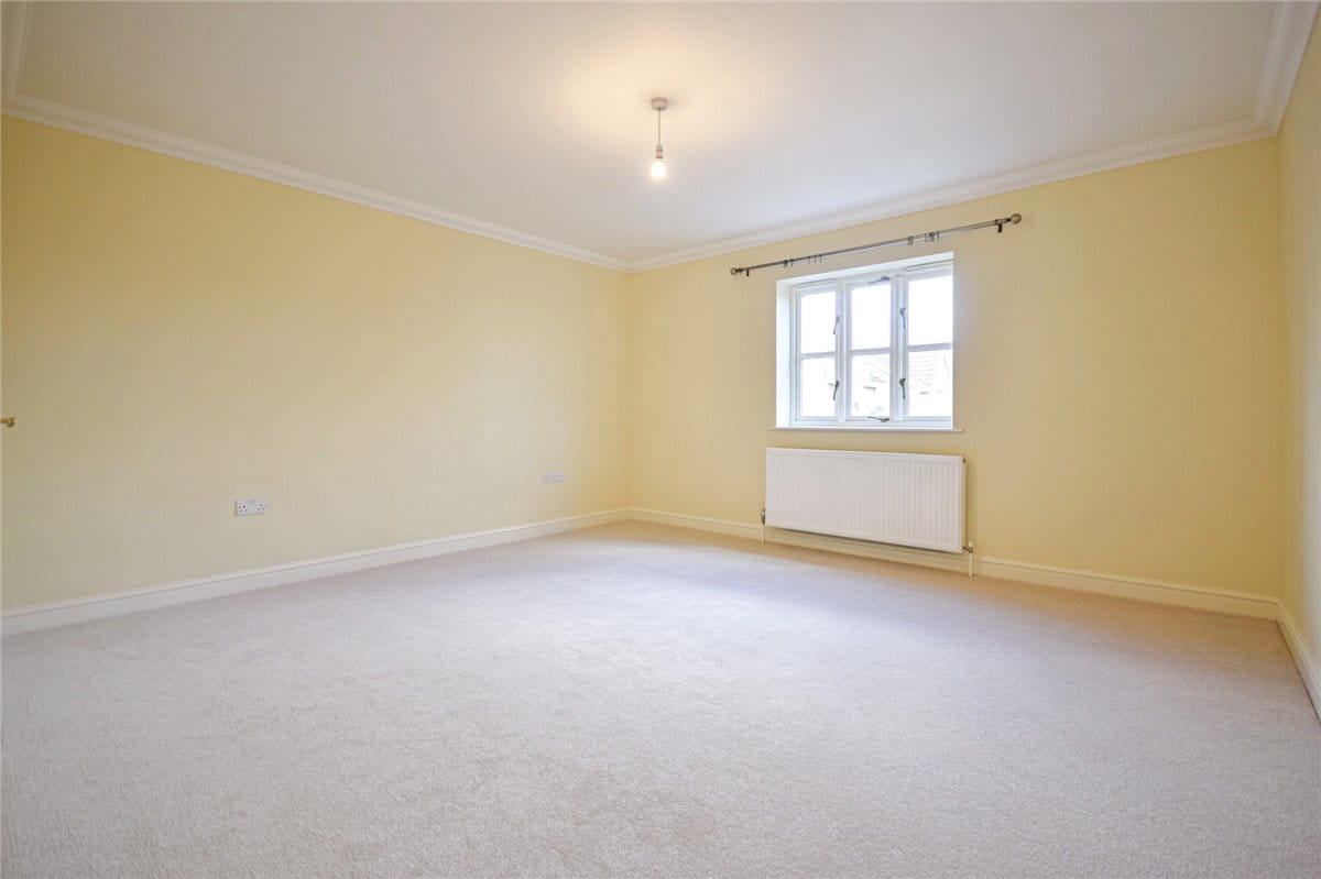 3 bedroom house, Forge End, Oakington CB24 - Available