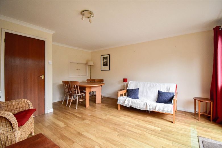 2 bedroom house, Gainsborough Close, Cambridge CB4