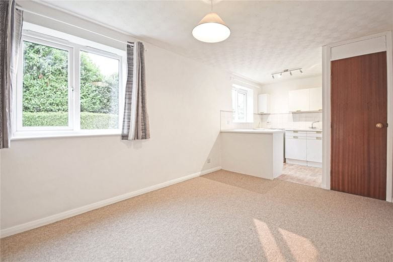 1 bedroom flat, Loris Court, Cambridge CB1 - Let Agreed