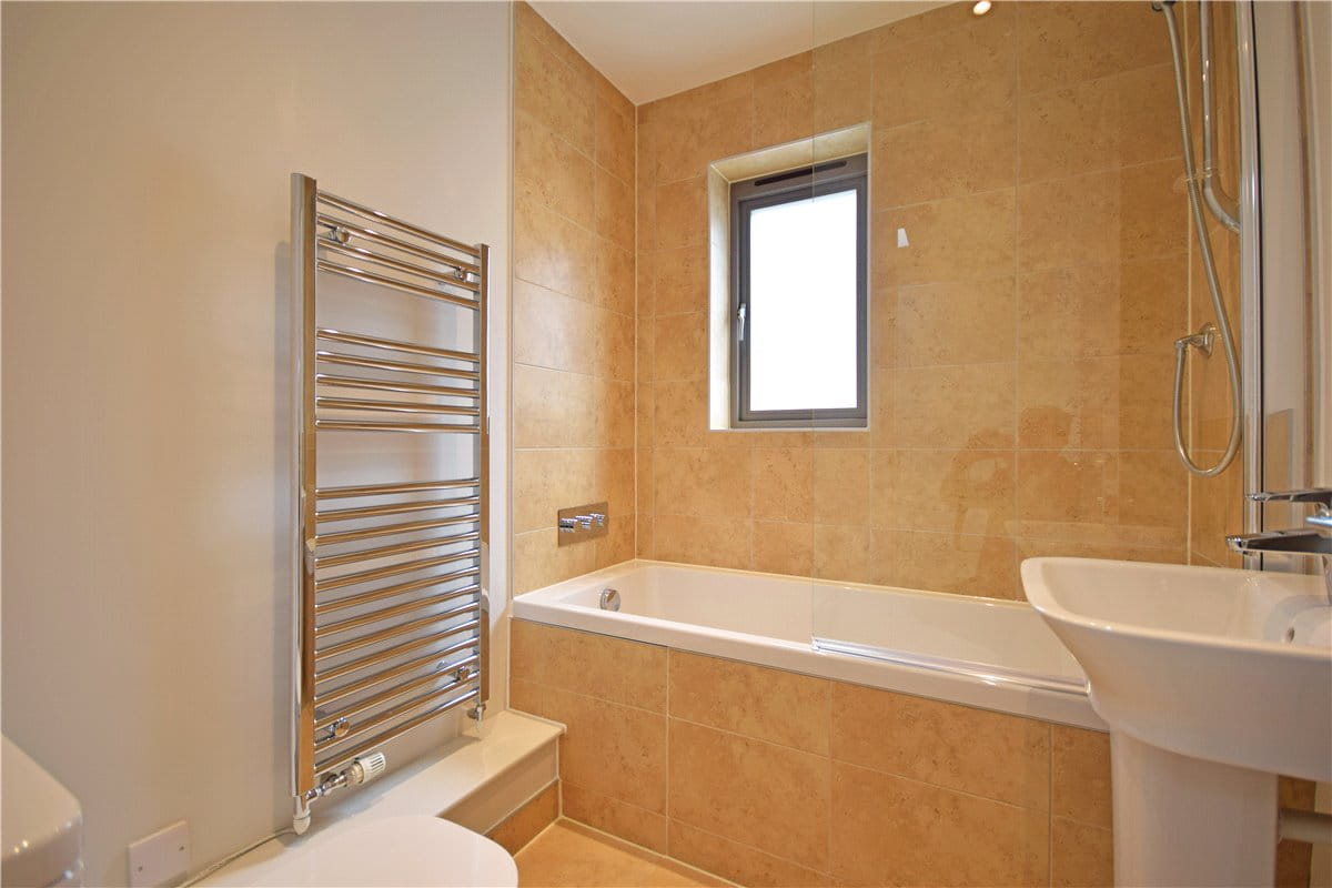 3 bedroom house, Mansfield Way, Cambridge CB5