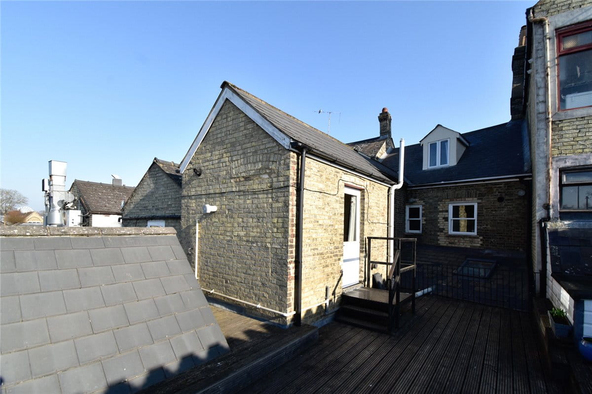 1 bedroom flat, Mill Road, Cambridge CB1 - Let Agreed