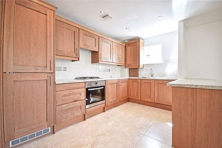 2 bedroom flat, Scholars Walk, Cambridge CB4