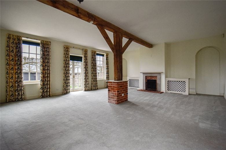 3 bedroom cottage, Place Farm, Off Upend Road CB8 - Let Agreed
