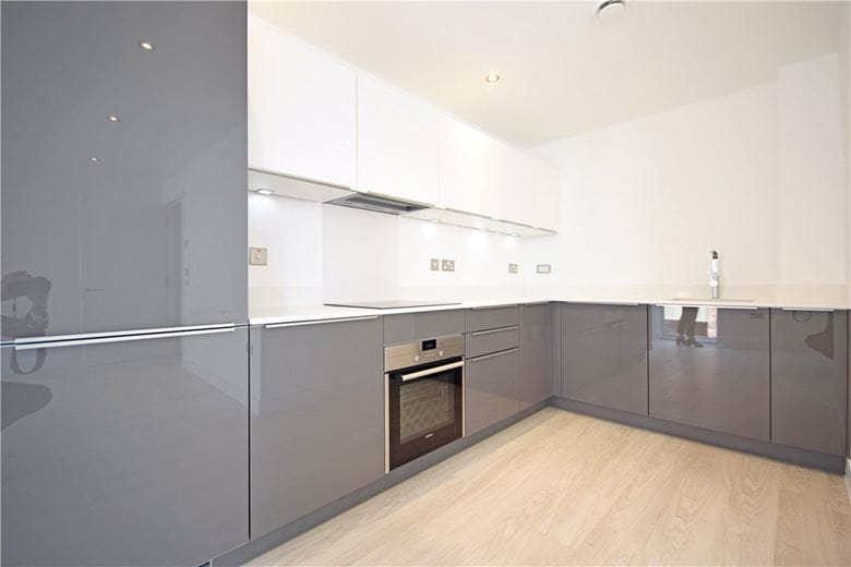 1 bedroom flat, Scholars Court, Homerton Gardens CB2 - Let Agreed