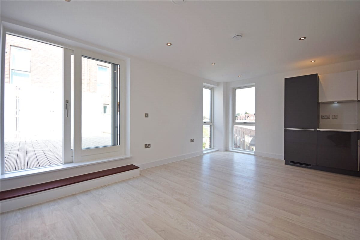 1 bedroom flat, Scholars Court, Homerton Gardens CB2 - Let Agreed