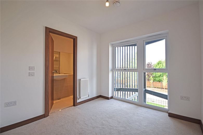 2 bedroom flat, Flamsteed Close, Cambridge CB1