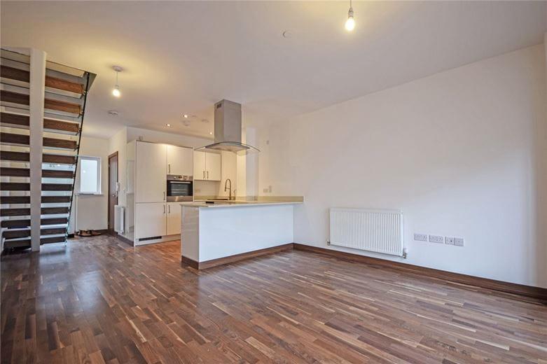 2 bedroom flat, Flamsteed Close, Cambridge CB1