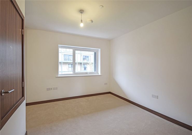 2 bedroom flat, Flamsteed Close, Cambridge CB1