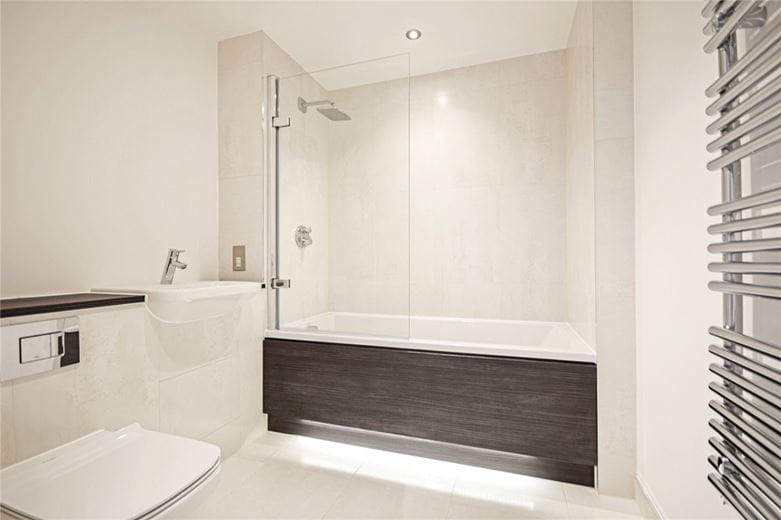 1 bedroom flat, Scholars Court, Harrison Drive CB2 - Let Agreed