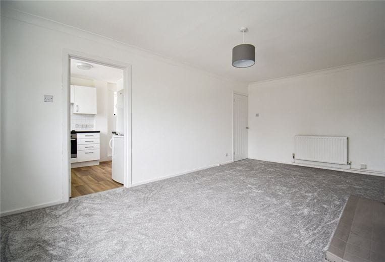 2 bedroom flat, Chatsworth Avenue, Cambridge CB4 - Let Agreed