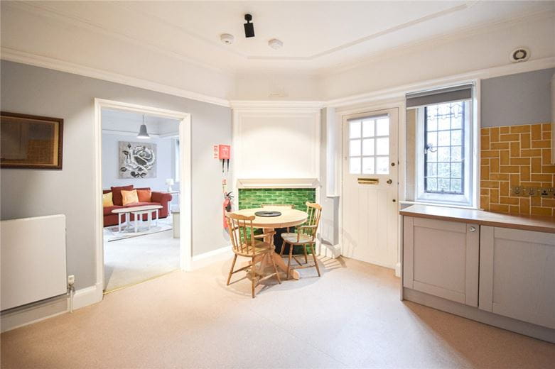  bedroom flat, The Bounds, Lady Margaret Road CB3 - Let Agreed