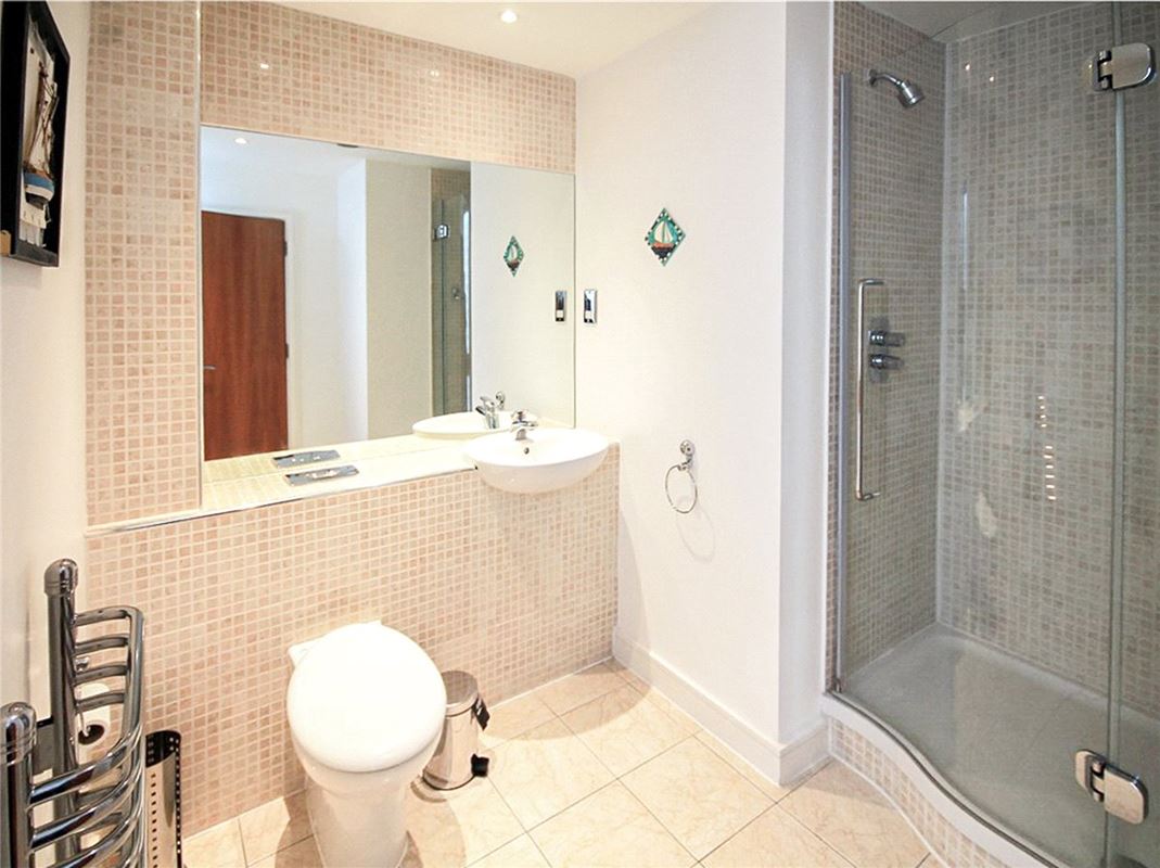 2 bedroom flat, Meadowcroft, Cambridge CB4 - Let Agreed