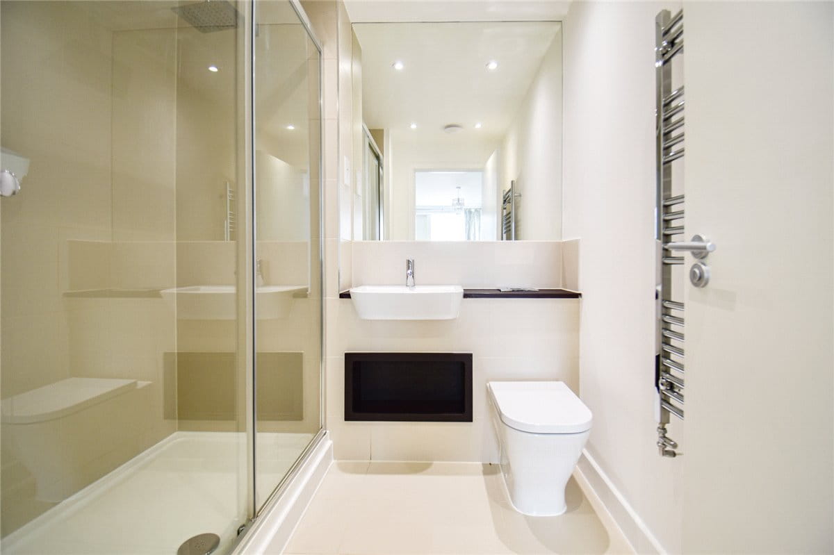 2 bedroom flat, Whittle Avenue, Trumpington CB2 - Let Agreed