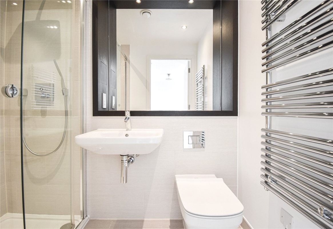 3 bedroom flat, Scholars Court, Harrison Drive CB2 - Let Agreed