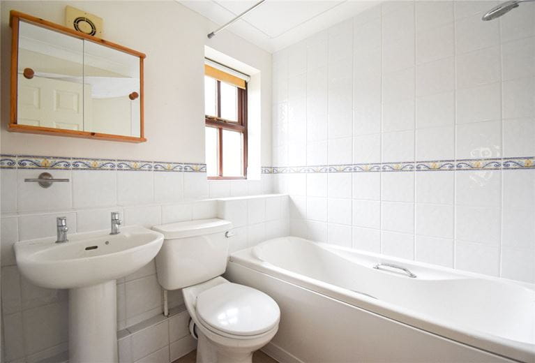 4 bedroom house, Brook Close, Histon CB24 - Available