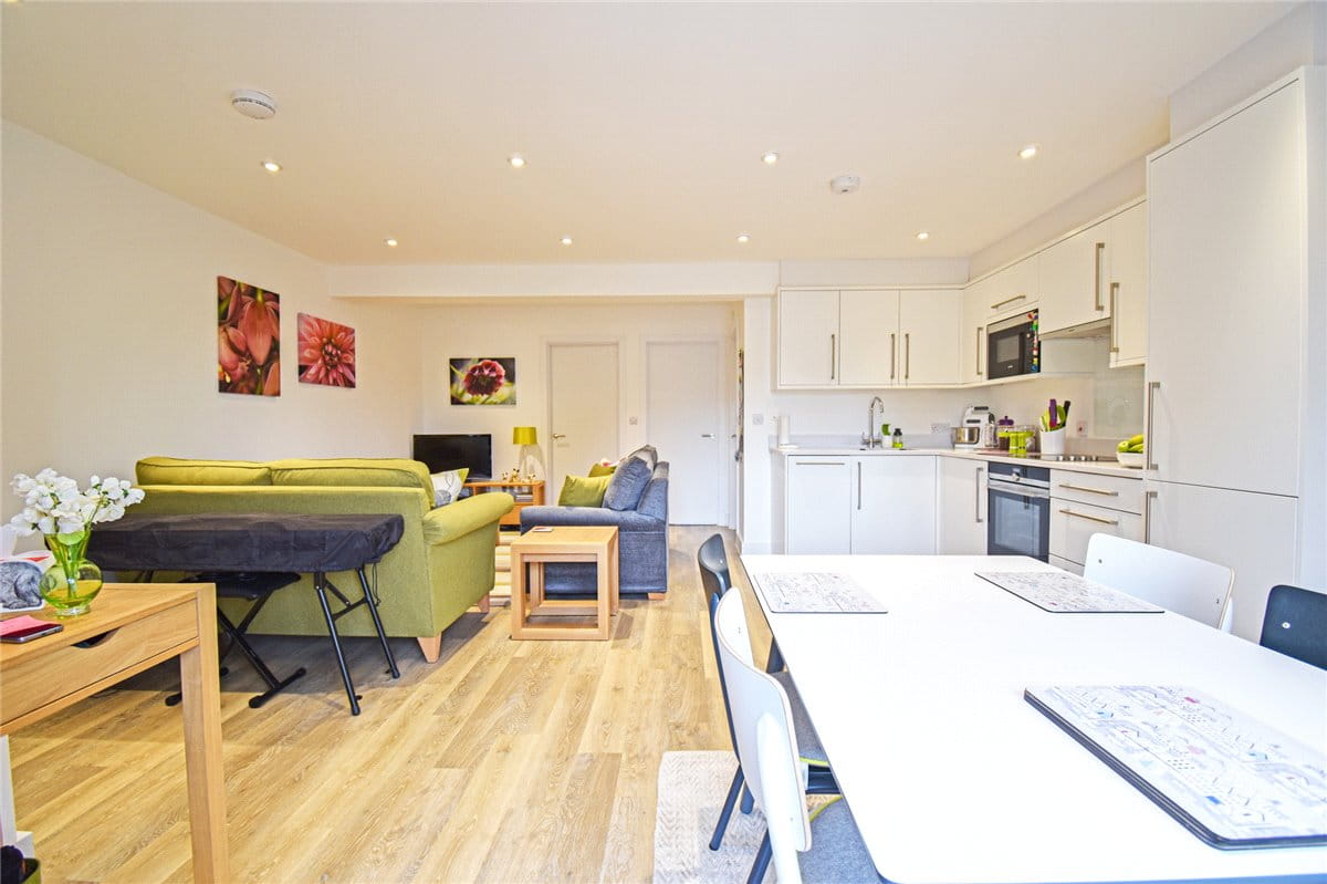 2 bedroom flat, High Street, Trumpington CB2 - Let Agreed