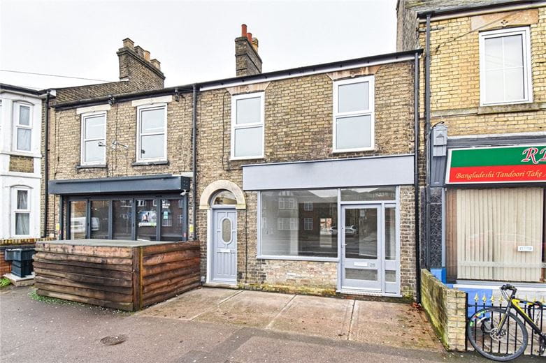 2 bedroom flat, Milton Road, Cambridge CB4