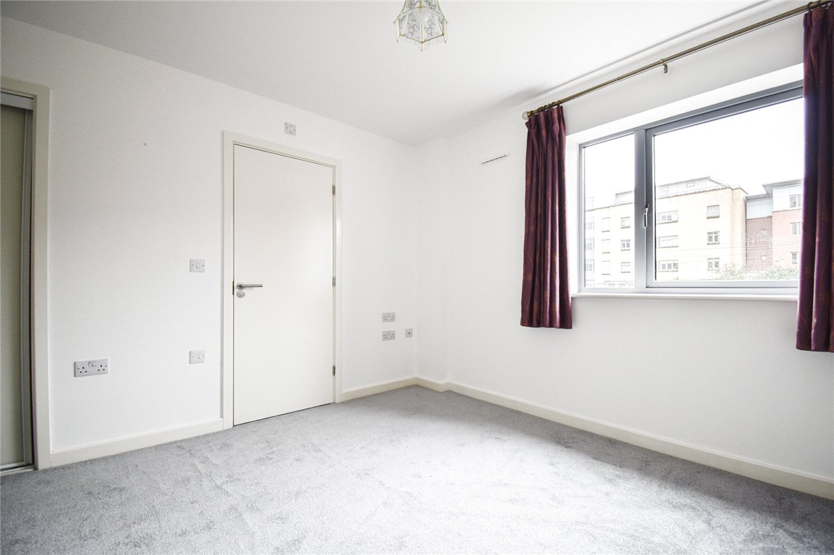 2 bedroom flat, Glenalmond Avenue, Cyan Building CB2