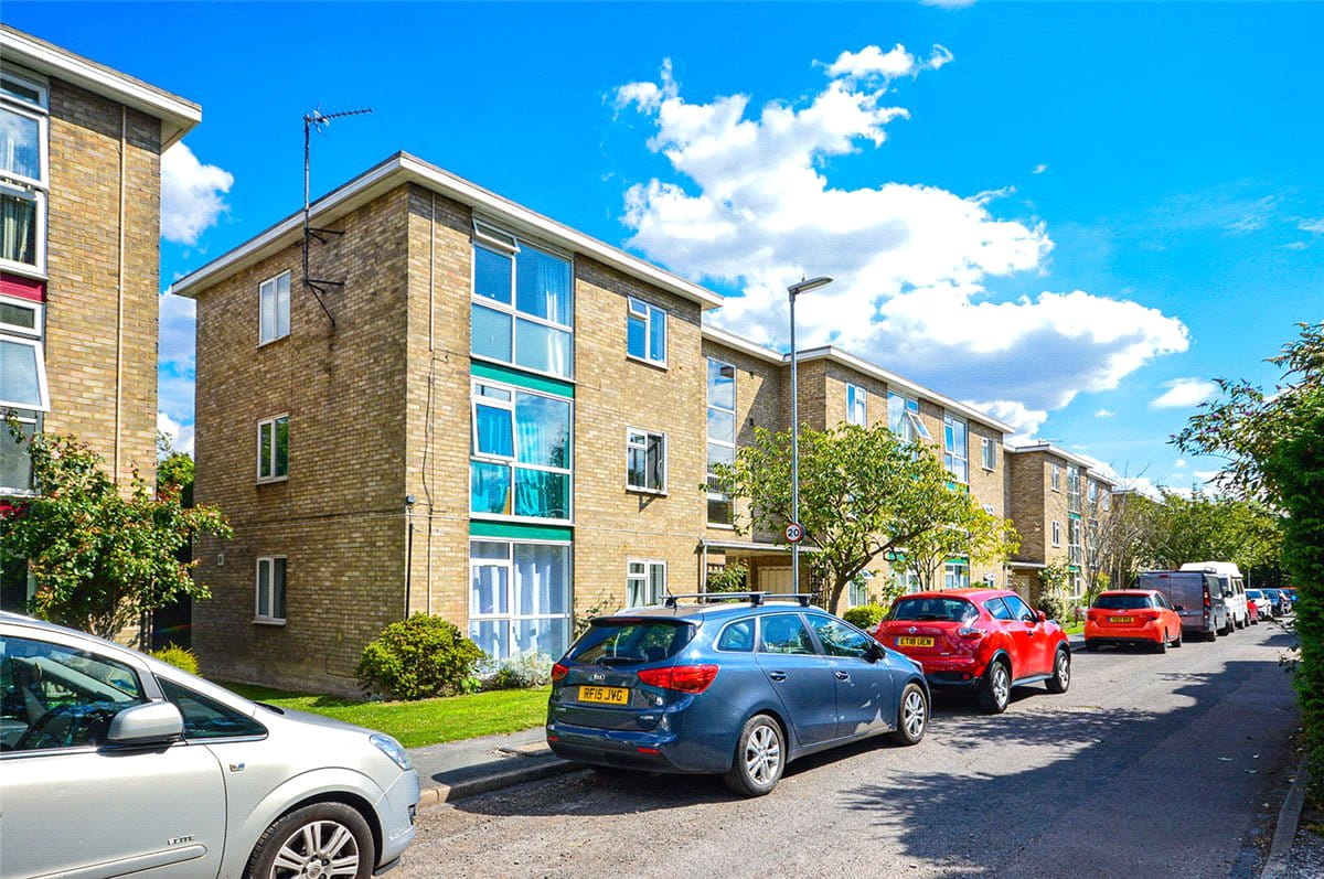 2 bedroom flat, Lilac Court, Cambridge CB1 - Let Agreed