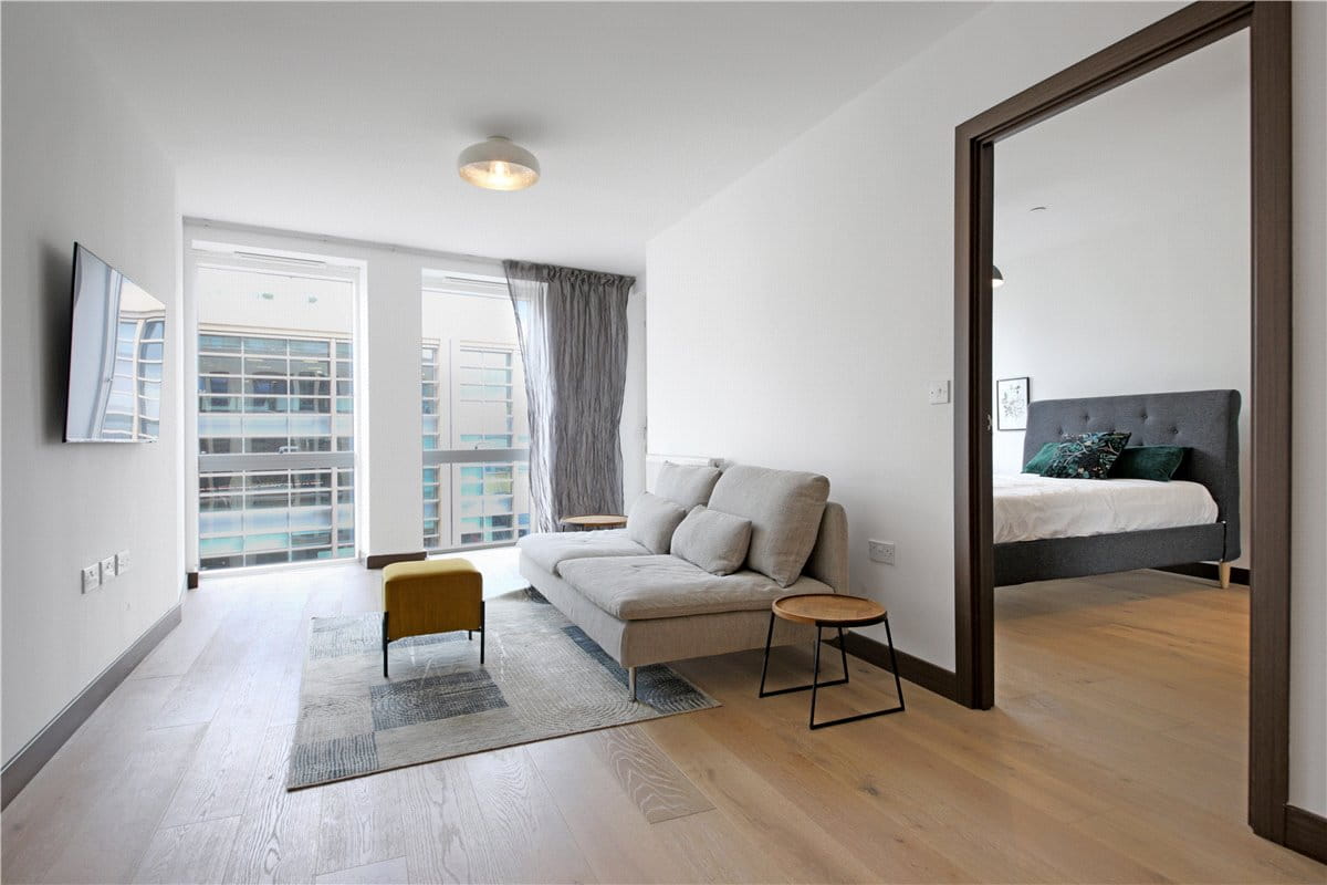 1 bedroom flat, 4 Station Square, Cambridge CB1 - Let Agreed