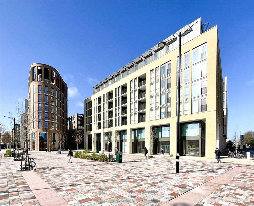 1 bedroom flat, 4 Station Square, Cambridge CB1