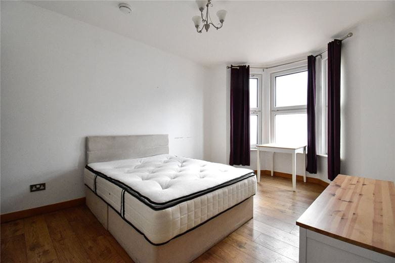 1 bedroom flat, Newmarket Road, Cambridge CB5 - Available