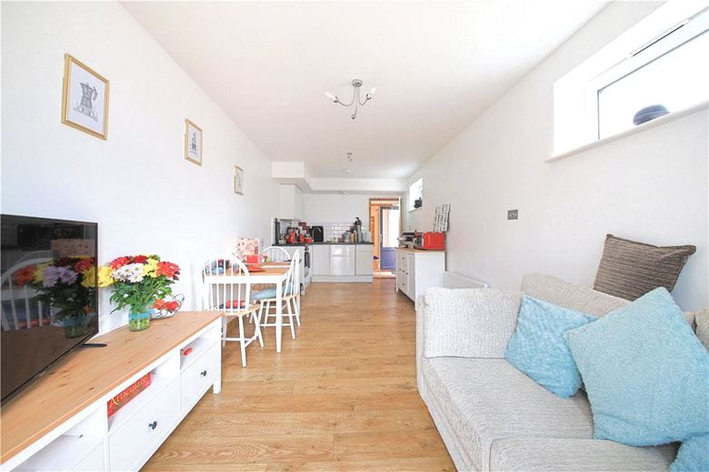 1 bedroom flat, Newmarket Road, Cambridge CB5