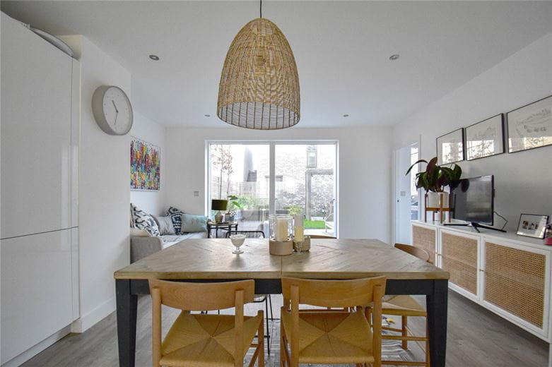 4 bedroom house, Knightly Avenue, Cambridge CB2 - Let Agreed