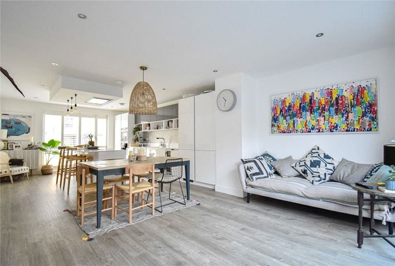 4 bedroom house, Knightly Avenue, Cambridge CB2 - Let Agreed