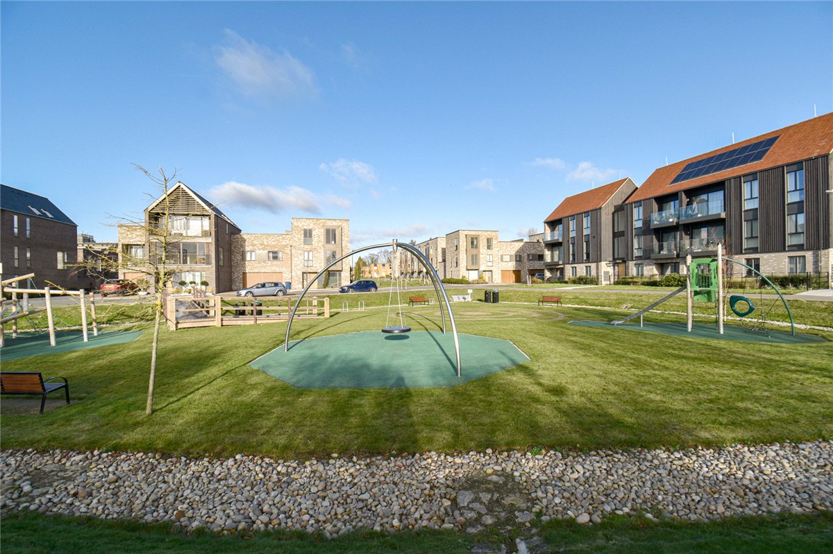 4 bedroom house, Knightly Avenue, Cambridge CB2 - Let Agreed