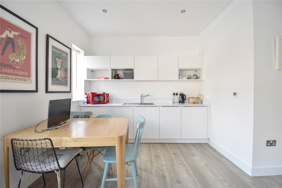 4 bedroom house, Knightly Avenue, Cambridge CB2 - Let Agreed