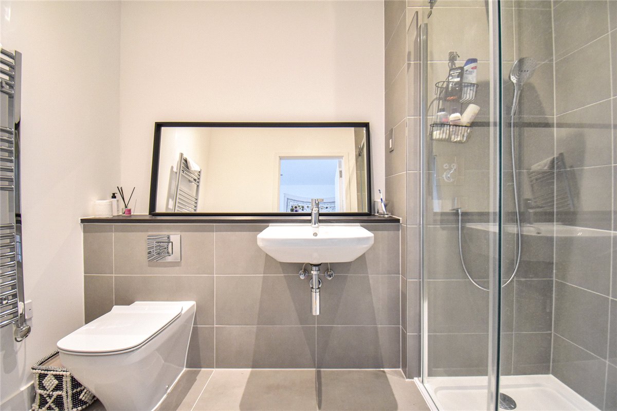4 bedroom house, Knightly Avenue, Cambridge CB2 - Let Agreed