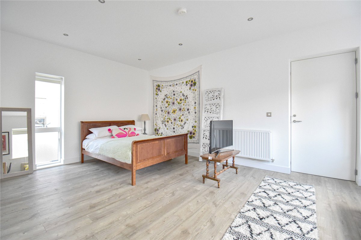 4 bedroom house, Knightly Avenue, Cambridge CB2 - Let Agreed
