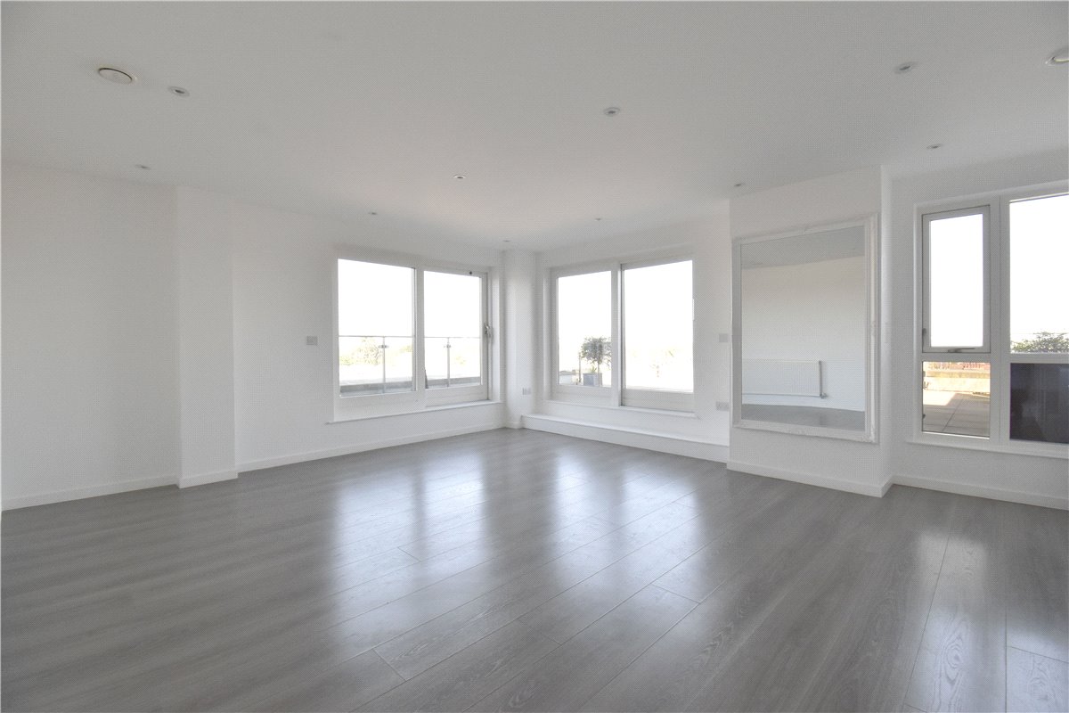 2 bedroom flat, Marque House, 143 Hills Road CB2